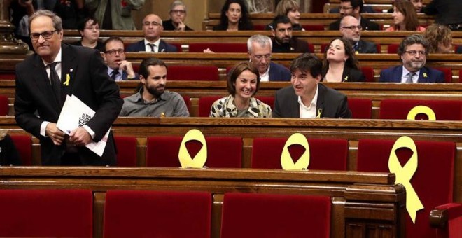 El candidato a presidente de la Generalitat, Quim Torra, se dispone a iniciar su intervención ante el pleno del Parlament, donde se celebra la segunda sesión del debate de investidura. EFE/Toni Albir
