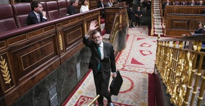 Mariano Rajoy abandona el Congreso tras la sesión matutina del debate de la moción  DANI GAGO