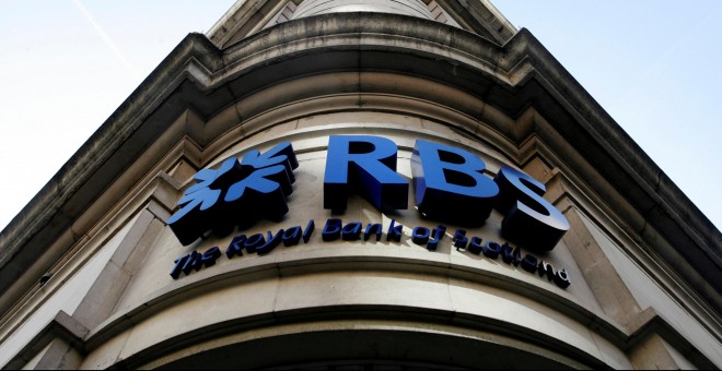 Una sucursal del Royal Bank of Scotlanden el centro de Londres. REUTERS/Luke MacGregor