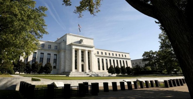 Edificio de la Reserva Federal (el banco central estadounidense), en Washington. REUTERS/Kevin Lamarque