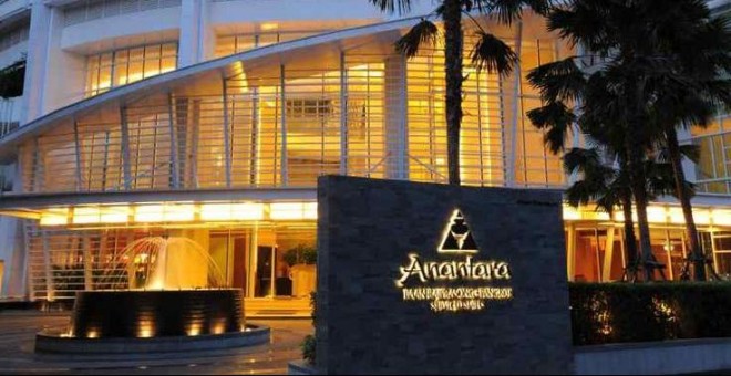 La entrada del Anantara Siam Bangkok Hotel, uno de los establecimientos emblemáticos de la cadena Minor.