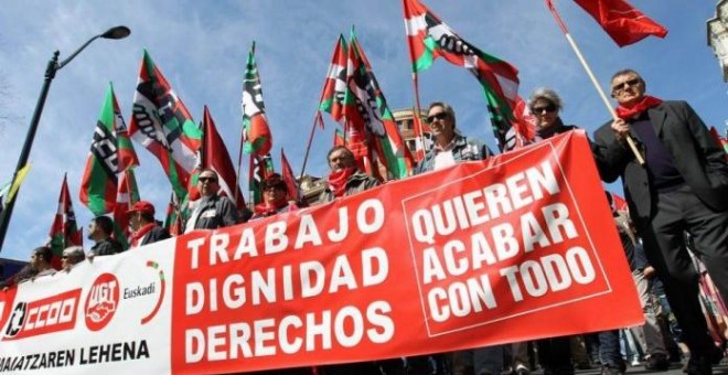 Cabecera de la manifestación del 1 de Mayo, en Madrid - EFE