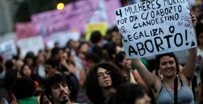 Manifestación a favor de la legalización del aborto en Brasil - EFE