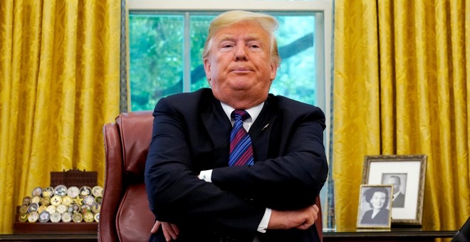 El presidente de EEUU, Donald Trump, en el despacho oval de la Casa Blanca. REUTERS/Kevin Lamarque