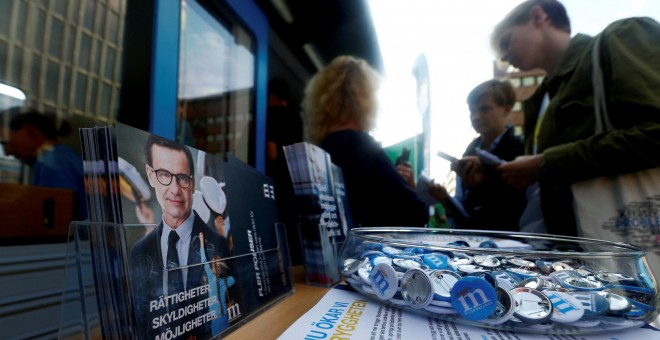 En los lugares de trabajo se está produciendo una dura disputa entre partidarios de la socialdemocracia y del nacional populismo de los Demócratas Suecos (DS) por captar el voto de los empleados. / REUTERS - INTS KALNINS