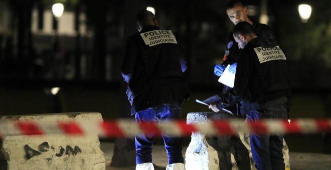 Siete personas resultaron heridas en un ataque con cuchillo en el centro de París/Reuters