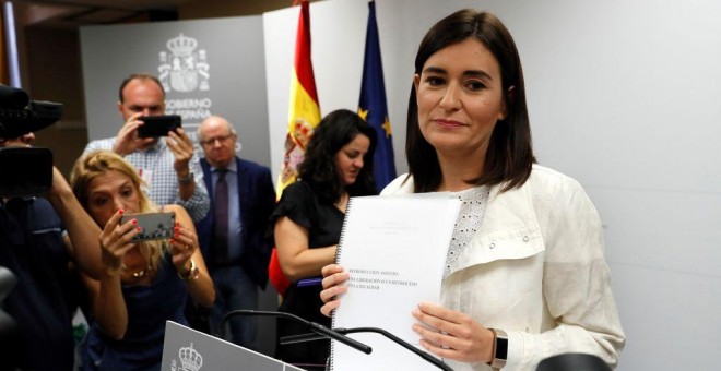 La ministra de Sanidad, Consumo y Bienestar Social, Carmen Montón. Efe