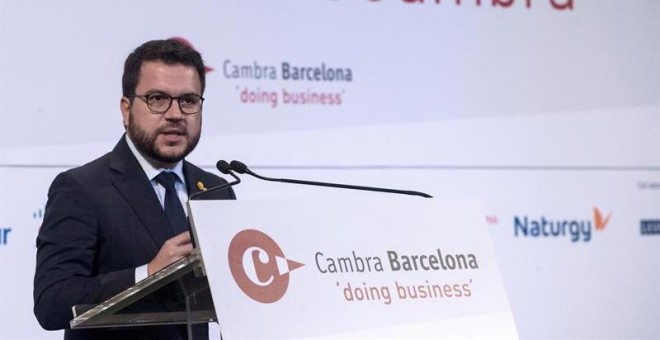 El vicepresident de la Generalitat de Catalunya, Pere Aragonès, en la seva intervenció al dinar-col·loqui convocat per la Cambra de Barcelona / EFE Quique García