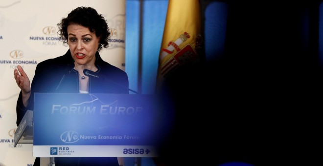 La ministra de Trabajo, Migraciones y Seguridad Social, Magdalena Valerio, durante su intervención en un desayuno informativo organizado por el Nueva Economía Fórum. EFE/Mariscal