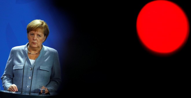 La canciller alemana, Angela Merkel en una rueda de prensa. / REUTERS - FABRIZIO BENSCH