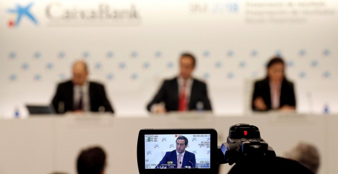 El consejero delegado de CaixaBank, Gonzalo Gortázar, presenta en València, donde desde hace un año la entidad tiene su sede social, los resultados económicos correspondientes a los nueve primeros meses de 2018. EFE/Manuel Bruque