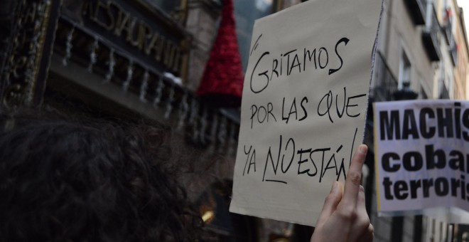 Una de las cientos de pancartas que sostenían las feministas - Arancha Ríos