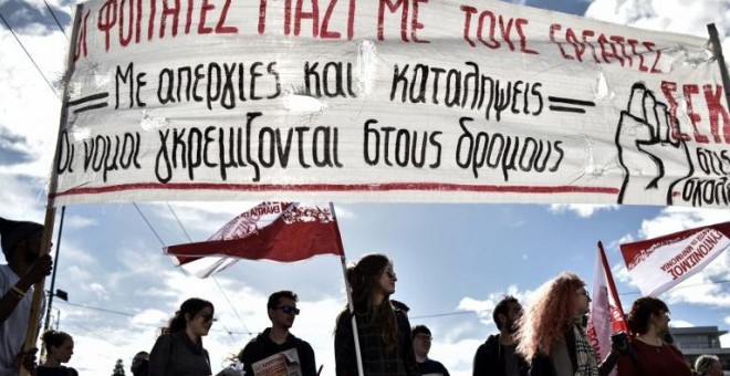 Huelga general de 24 horas por parte del sindicato del sector privado y el sindicato comunista de trabajadores PAME en el centro de Atenas | AFP