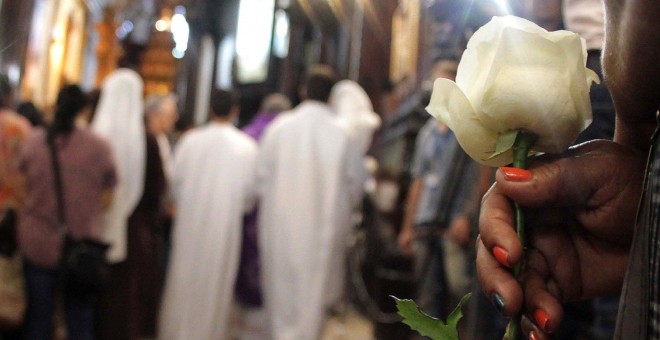 Ceremonia en tributo a las víctimas de un tiroteo en la Catedral Metropolitana de Campinas, estado de Sao Paulo (Brasil). / EFE - DENNY CESARE