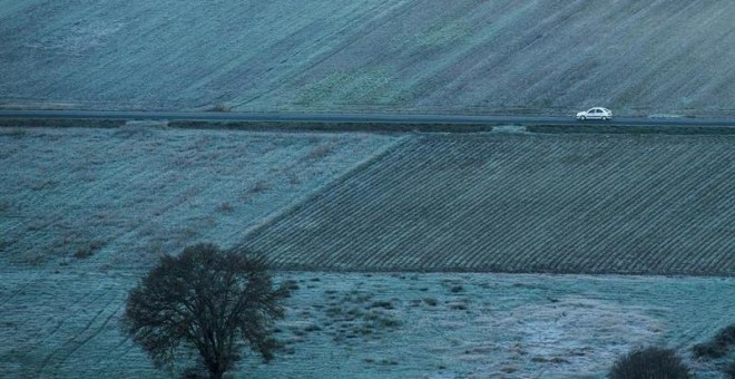 La localidad orensana de Xinzo de Limia lleva registrando los pasados días temperaturas de -5 ºC. - EFE