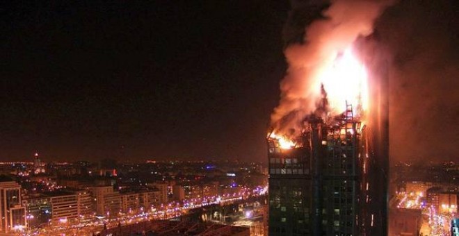 Imágenes del incendio del edificio Windsor /EFE