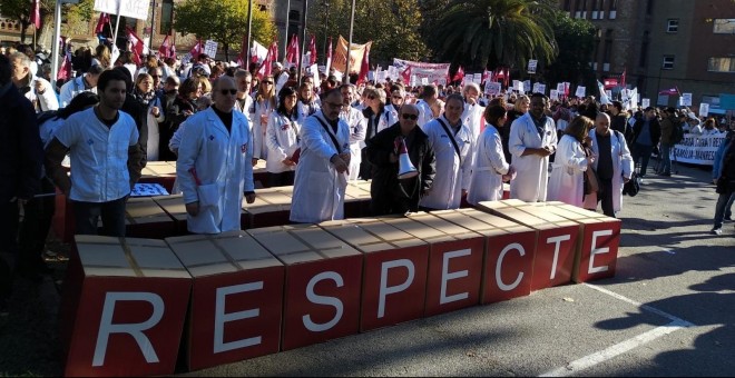 Imagen de archivo. Metges de Catalunya (MC) ha desconvocado la huelga de la sanidad concertada prevista para la próxima/ EUROPA PRESS