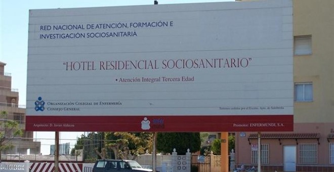 El complejo sociosanitario en Salobreña (Granada) que intentó sacar adelante el Consejo General de Efnermería. / EUROPA PRESS