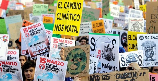 El movimiento Fridays for future vuelve a protestar este viernes en las principales ciudades de España. Nico Rodríguez / EFE