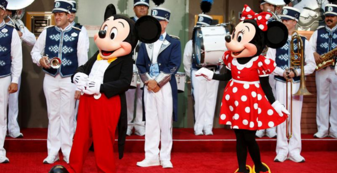 30/07/2018 Mickey Mouse y Minnie Mouse en los Estudios de Walt Disney en Burbank, California, EEUU, en una imagen de archivo. / REUTERS