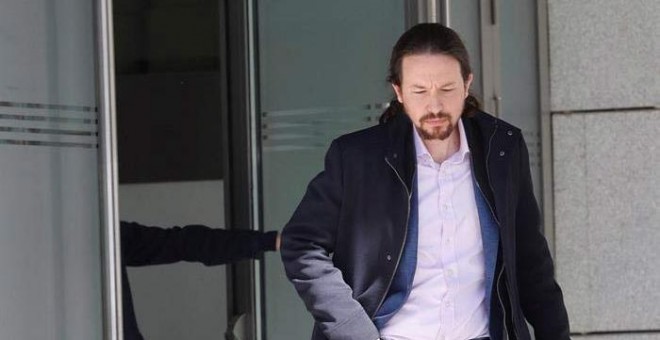 Pablo Iglesias sale de la Audiencia Nacional, donde se ha personado como perjudicado en el caso Villarejo. (JUAN CARLOS HIDALGO | EFE)