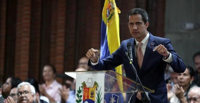 Guaidó, este lunes en Caracas. EFE/ Rayner Peña