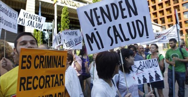 Manifestación en contra de los recortes en la sanidad pública.