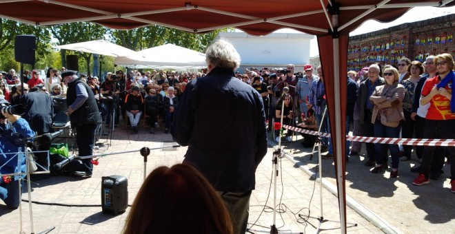 Homenaje a las víctimas del franquismo en La Almudena. MEMORIA Y LIBERTAD