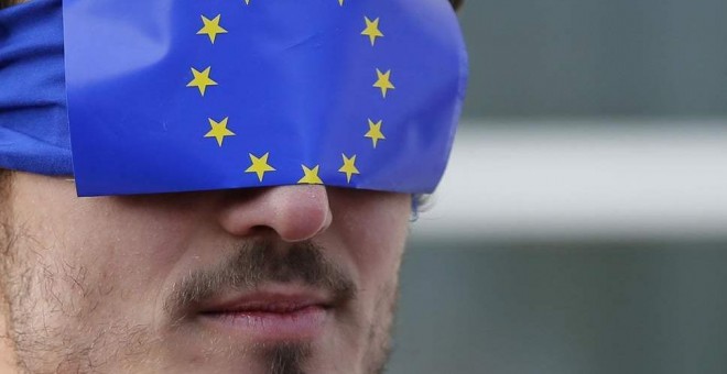 Más protección para los denunciantes y alertadores en la UE. REUTERS