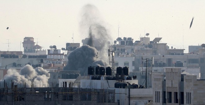 05/05/2019 - Caída de un misil durante los ataques aéreos israelíes en la ciudad de Gaza el 5 de mayo de 2019 | Reuters/ Mohammed Salem