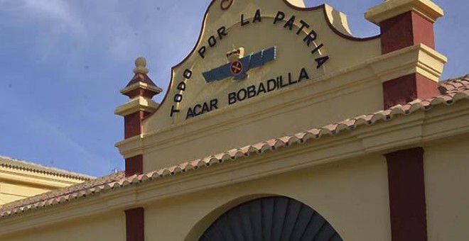 Imagen de un detalle del acuartelamiento de Bobadilla en Málaga. EFE/ARCHIVO