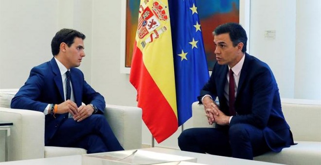 07/05/2019 - Pedro Sánchez y Albert Rivera en la Moncloa en su ronda de contactos con los principales líderes políticos de cara a la investidura | EFE