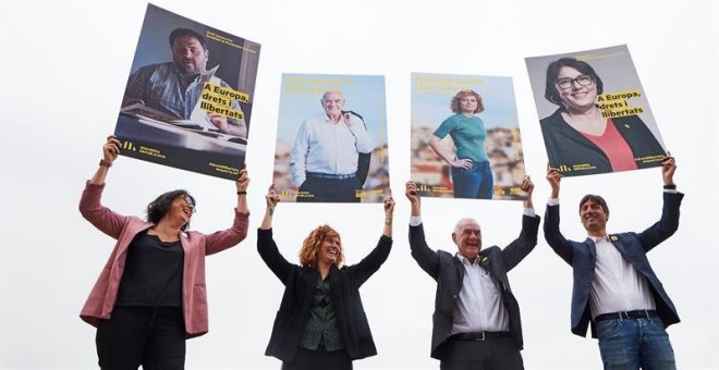 Ernest Maragall amb altres candidats d'ERC per a les municipals o les europees. EFE / ALEJANDRO GARCÍA