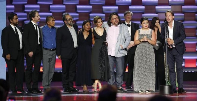 12/05/2019. El elenco de la película Roma posa hoy, domingo 12 de mayo de 2019, en la gala de la entrega de los Premios Platino en el parque Xcaret, de Playa del Carmen, en la Riviera Maya (México). EFE/José Méndez