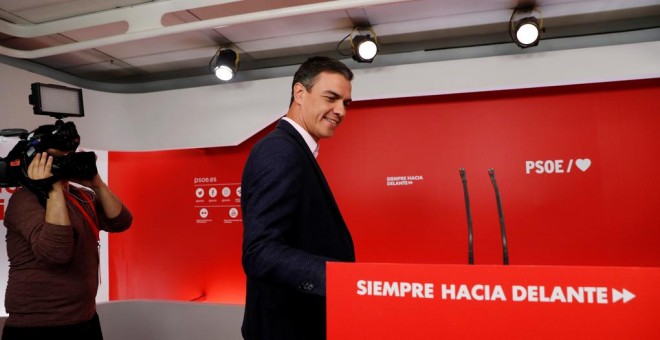 El presidente del Gobierno en funciones, Pedro Sánchez, valora los resultados electorales del 26-M en la sede del PSOE en Madrid. REUTERS/Susana Vera