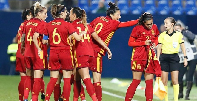 La selección española de fútbol femenino arranca el mundial de Francia/. Twitter @mariona8co