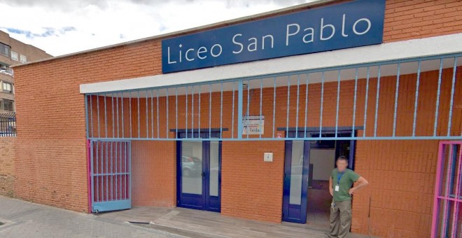 Entrada del Liceo San Pablo de Leganés.