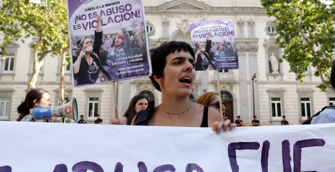 Organizaciones feministas de Madrid se concentran este viernes frente al Tribunal Supremo | EFE
