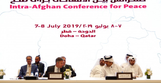 Conferencia de Paz en Doha entre talibanes y miembros del gobierno de Kabul.  Qatar News Agency/Handout via REUTERS
