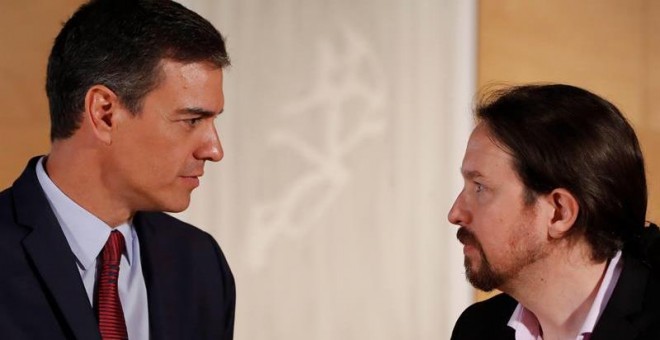 El presidente del gobierno Pedro Sánchez y el líder de Podemos Pablo Iglesias. - EFE