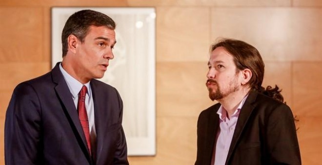 El presidente del Gobierno en funciones, Pedro Sánchez y el líder de Podemos, Pablo Iglesias. Europa Press