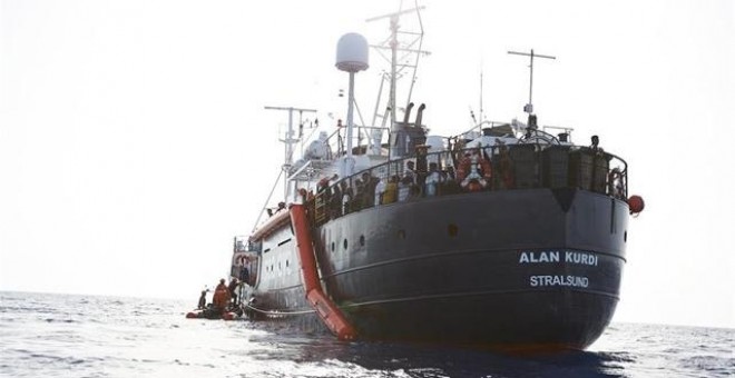 El barco de la ONG Sea Eye rescata a 40 migrantes frente a la costa libia | Sea Eye