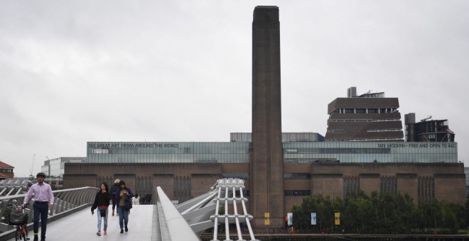 Vista del museo Tate Modern, a orillas del Támesis, en Southwark, Londres. EFE / EPA / NEIL HALL