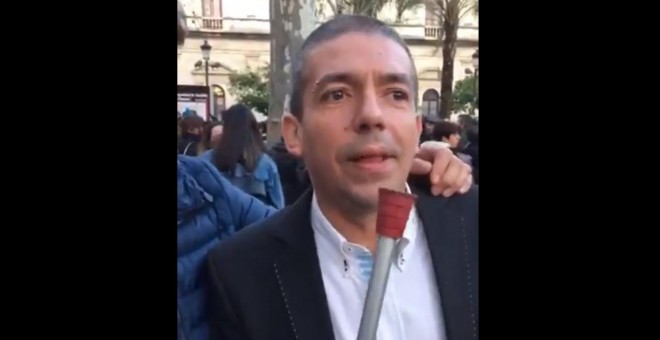 Uno de los condenados por llamar 'guarras' y 'golfas' a las manifestantes del 8M en Sevilla./Twitter