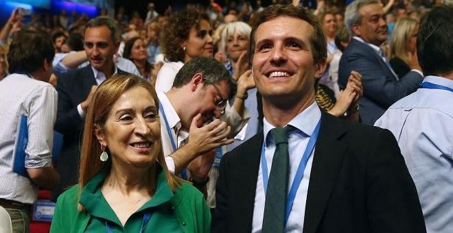 20-07-2019.- Pablo Casado y Ana Pastor, durante el inicio de la celebración del Congreso Nacional del Partido Popular. EFE