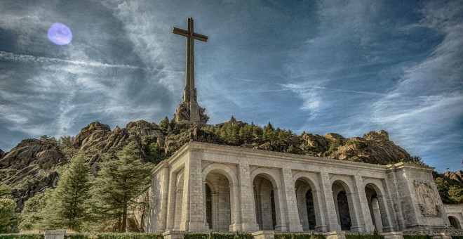 La familia de Franco sigue intentando detener una exhumación cada vez más inminente. / Europa Press