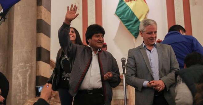 El presidente de Bolivia, Evo Morales, junto al vicepresidente Alvaro Garcia Linera. - EFE
