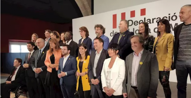 Firmantes de la Declaració de la Llotja de Mar del 25 d'Octubre de 2019./ Europa Press