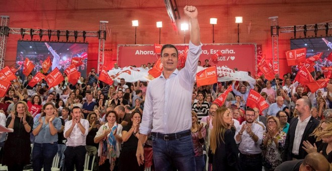 31/10/2019.- El presidente del Gobierno en funciones y secretario general del PSOE, Pedro Sánchez, ha arrancado la campaña electoral en Sevilla. / EFE