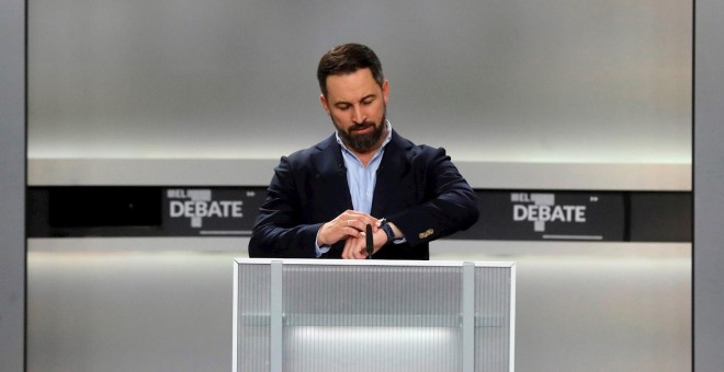 El candidato de VOX, Santiago Abascal, momentos antes del inicio del debate electoral. EFE/Juan Carlos Hidalgo
